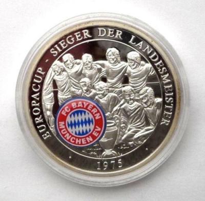 fc-bayern-s-75.jpg