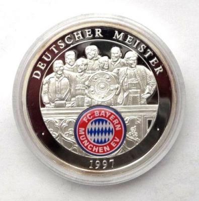 fc-bayern-s-l511.jpg