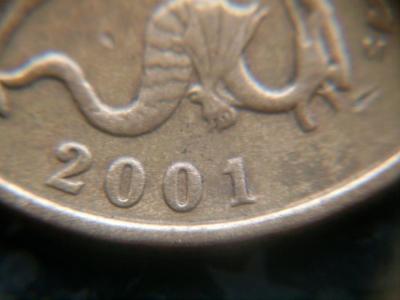 50_kopeek_2001_goda_unikalnaja_s_rublja (2).jpg