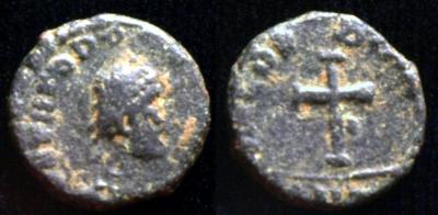 byzantia_theodosius_ii_404-406_ad.thumb.jpg.2aebe3aad3ea413324c960679a67d008.jpg