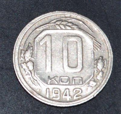 10-42r.jpg