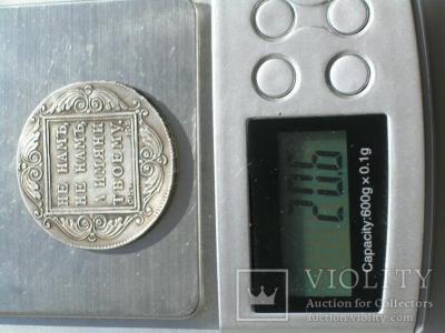 48303277.jpg