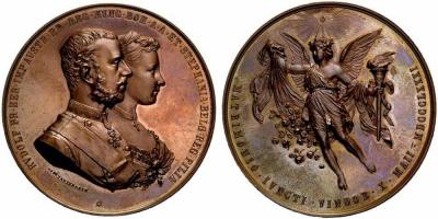 10 мая 1881 года в Вене Стефания вышла замуж за Рудольфа, кронпринца Австрии.jpg
