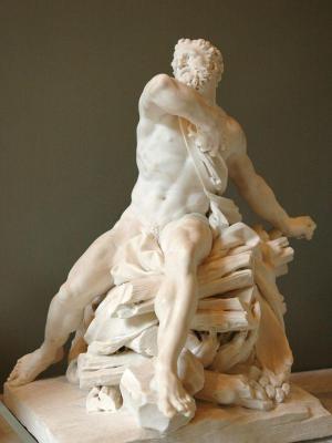 800px-Herakles_pyre_Coustou_Louvre_MR1809.jpg