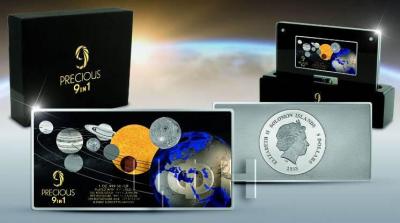 Соломоновы острова 5 долларов 2018 год «MOON LANDING 50th Anniversary Precious» (упаковка).jpg