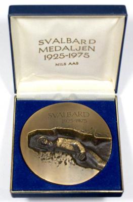 svalbard_medal171.thumb.jpg.669ea25f461cb1d24f90ba245b84b024.jpg
