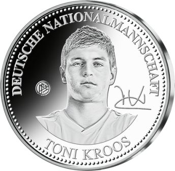 04_01.1990_toni_kroos_(1).jpg.cf1c82658948ee1b86ea77738db784c5.jpg