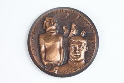 5c2fadcb5edf8_easter_island_br.thumb.jpg.23fd74d8c64d8d8819cfb21eba8206eb.jpg