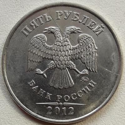 84120555.jpg