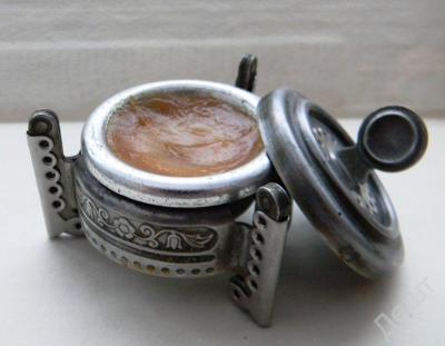 Духи.jpg