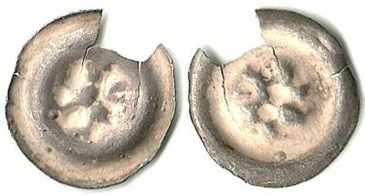 Bracteate Rampant lion left 0,38gr 16,9mm 213.jpg