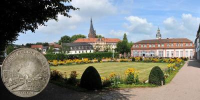 5f9833b8af3cd_1920px-erbachodwschlossgartenpano1.thumb.jpg.0b25b9778fa693b2b771e48fc0c47e3c.jpg