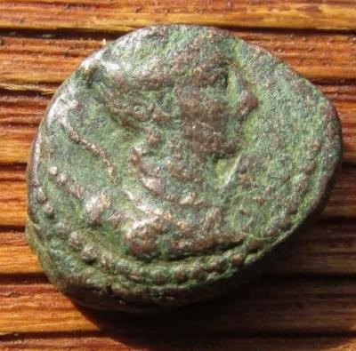 antichnaja_moneta_opredelenija_net_13.thumb.jpg.d31628a36e741ca1192bd40b43de945a.jpg