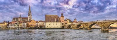 5fe0e1c003781_1920px-regensburg_panorama1.thumb.jpg.bd578fd0ee8e76cea5aadf0a6236fa8d.jpg