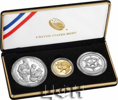 «National Law Enforcement Memorial and Museum 2021 Three-Coin Proof Set».jpg