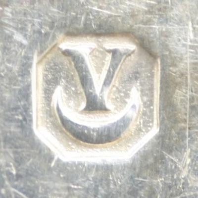 197-1.jpg
