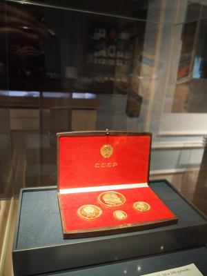 P1017362-min.JPG