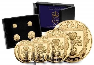 «The BRAND NEW Queen Elizabeth II 95th Birthday Sovereign Set» (2).jpg