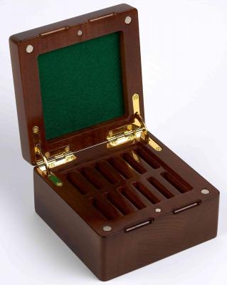 coin-box-5-1-min.thumb.jpg.6b24d1c1b45066761400095af032ecdf.jpg
