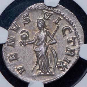 denariya-gordian-iii-rim-imperiya-v-slabe_68442-2.jpg.cc4c6e23fe88d37c9df042e0e680f4af.jpg