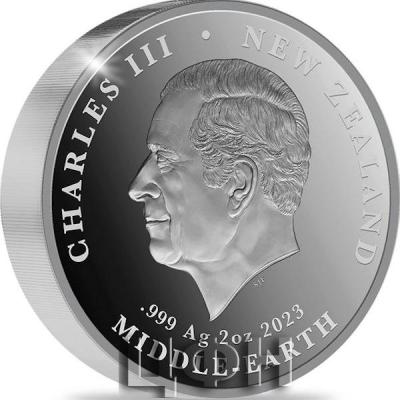 The Lord of the Rings - The Return of the King 20th Anniversary 'The Coronation' 2oz Silver Coin .jpg