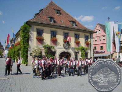 65d6fd77b84f3_lichtenfels_bayern._town_hall_view_2006.thumb.jpg.42cc46823e9ad9ee9afdc5bad8d1a82f.jpg
