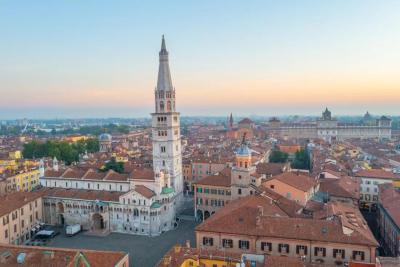 modena-uvod.thumb.jpg.5b672d40238e6c148f9f2313892e12a0.jpg