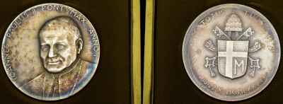 10-16-1978 Иоанн Павел II (1978-2005) – Медаль 1978 – Аг. 41,38; Ø 44 мм. - в коробке-Photoroom.png