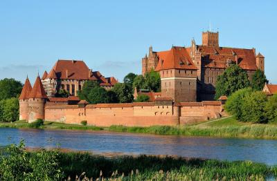 6752041841b71_panorama_of_malbork_castle_part_4.thumb.jpg.79665763ee0c36d0736c903ab8a40dc3.jpg