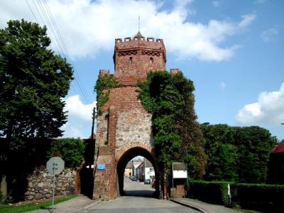 67556bed3d66c_brama_chojeska_w_trzcisku_zdroju_-_panoramio.thumb.jpg.9a7a1298e5928b499d9743fb73576b63.jpg