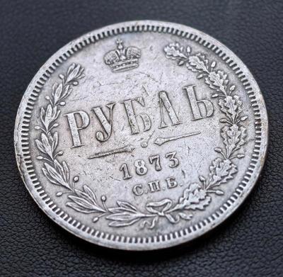 100YGloQCyh8.jpg