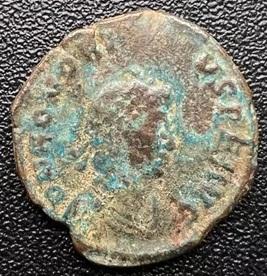 86_honorius.jpg.8cc160ce186a00f61b425b78fcfe0524.jpg