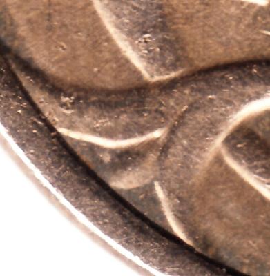 buton.thumb.jpg.e04cdf897e639a6cb94dd0f2120f6dd6.jpg