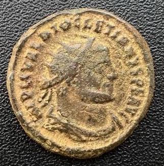 5_diocletian.jpg.f1e4fedba76107f2702d22081b01d12d.jpg