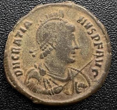 5_gratian.thumb.jpg.0e38ee3158fa6a15dcffac503618035f.jpg