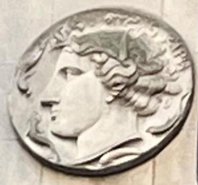 Syracuse Decadrachm, circa 400.jpeg