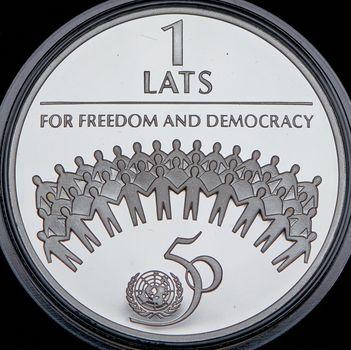 1-lat-1995-50-let-oon-latviya_105428-2_result.jpg.d52c7b6efd3a9f9259e0f50a2b7c9738.jpg